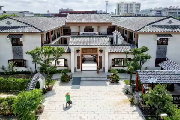 十八子四合院旅游景區(qū)